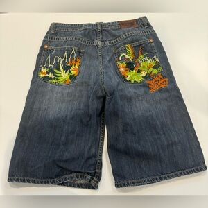 ECKO UNLTD VTG 90’s Men’s Jean shorts baggy embroidered Y2K style 34